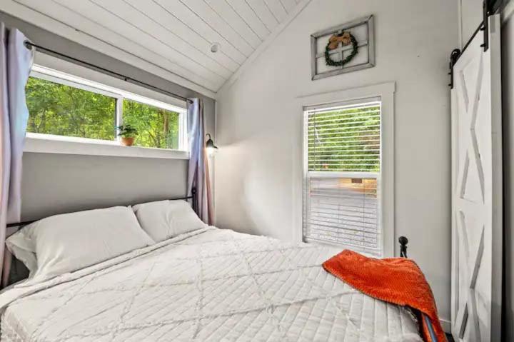 Crescent Moon Cabin Villa Sevierville Esterno foto